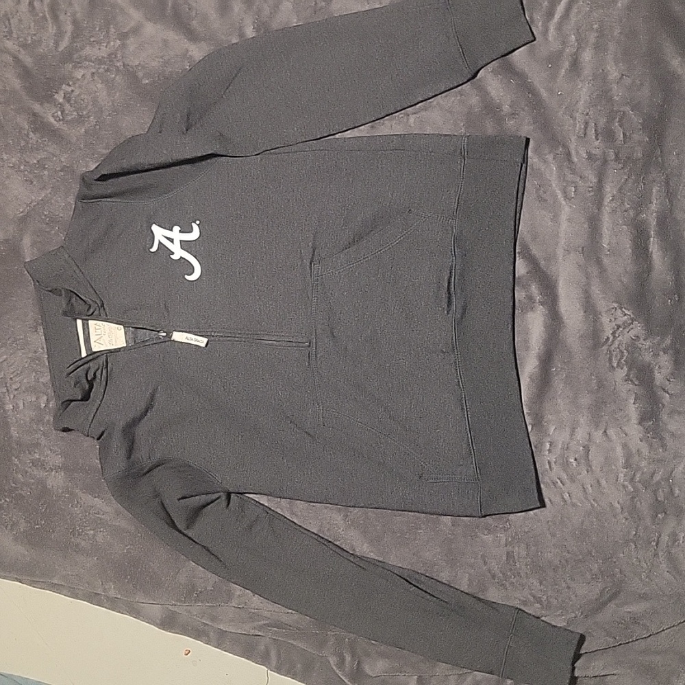 Alta Gracia Alabama Pullover